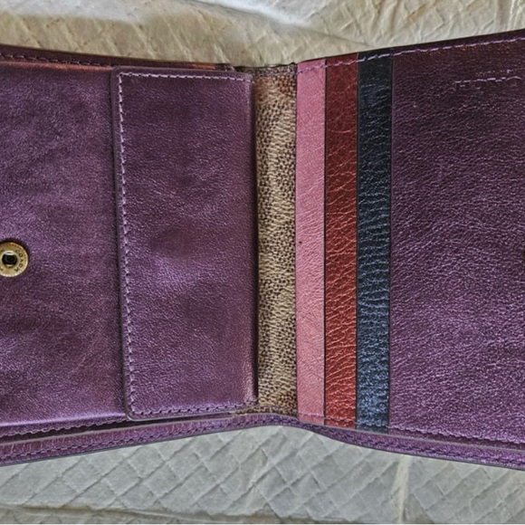 Small Snap Wallet With Colorblock Signature Canvas - Picture 3 of 3